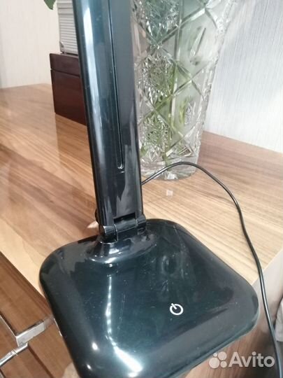 Лампа настольная