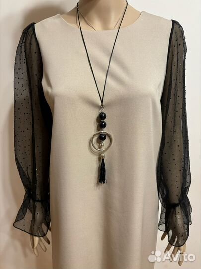 Платье нарядное р. 44-46