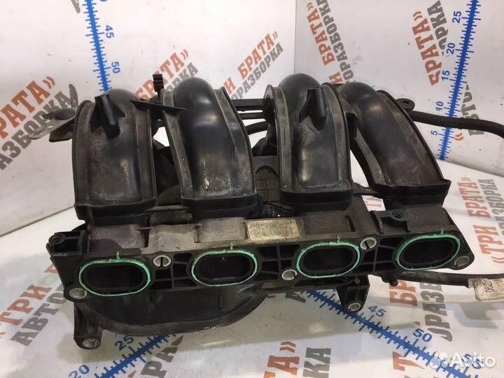 Форд Фокус Впускной коллектор