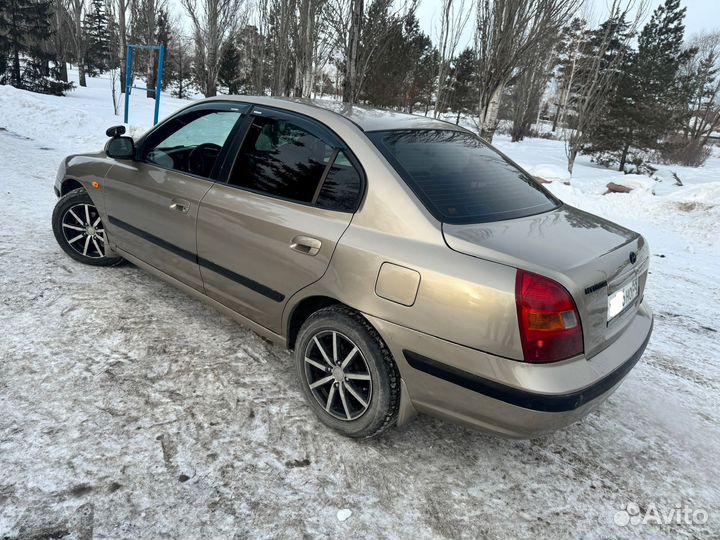 Hyundai Elantra 1.6 AT, 2002, 277 000 км