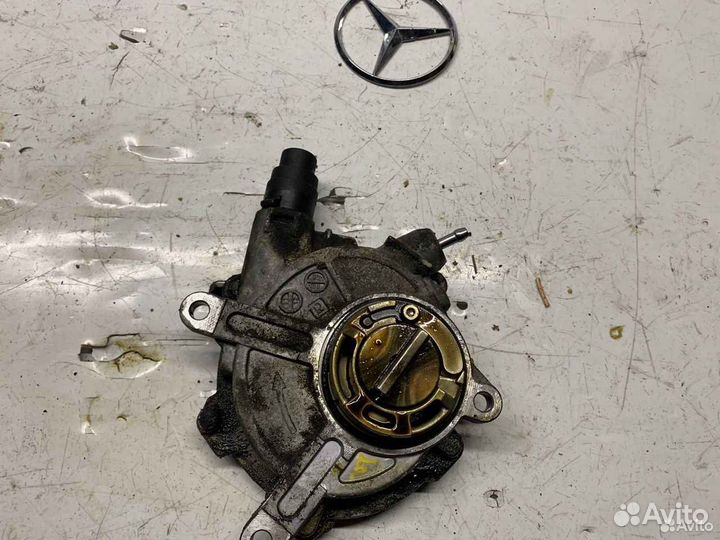 Вакуумный насос Мерседес М272