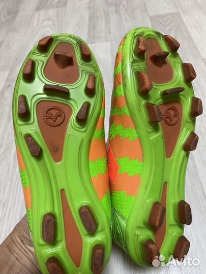 Детские футбольные бутсы 31 размер