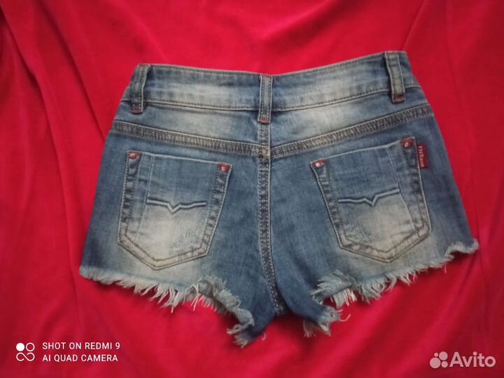 Джинсовые шорты для девочки