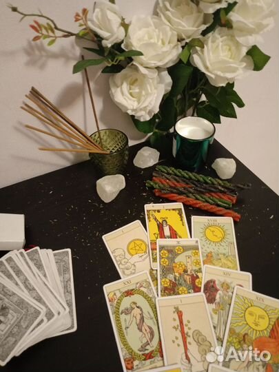 Гадание на картах Таро, предсказания, расклады