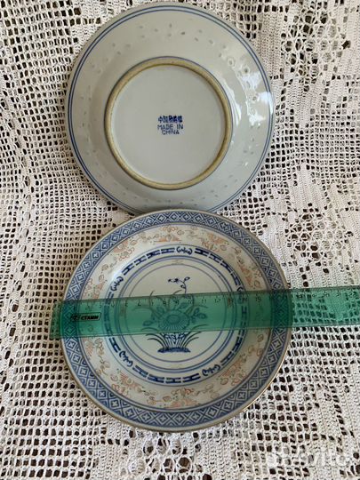 Тарел-420 шт, ваза-380 шт