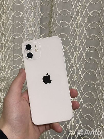 iPhone 12, 64 ГБ