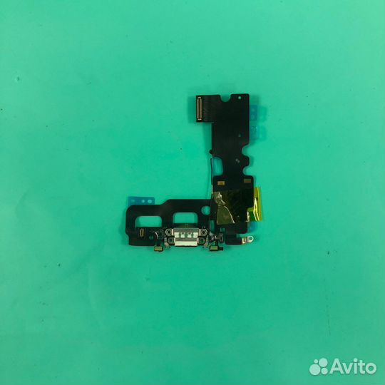 Шлейф iPhone 7 с разьемом зарядки