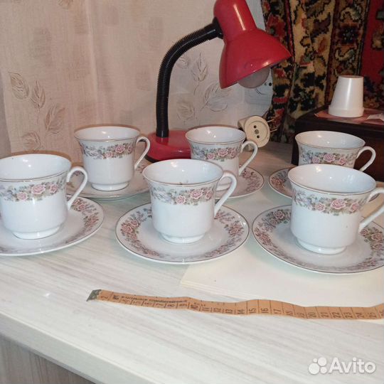 Вазы,подсвечник,кофейный сервиз новые