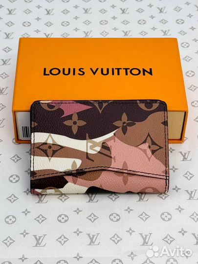 Картхолдер кожанный Louis Vuitton (11:7)