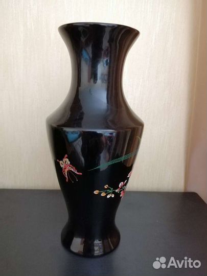 Ваза Вьетнам