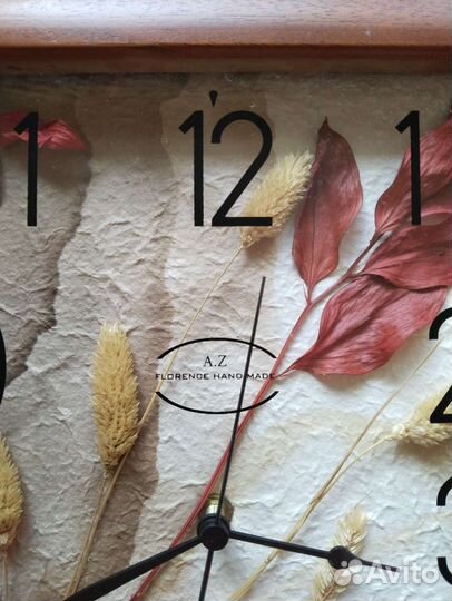 Часы настенные