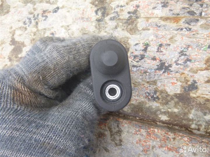 Концевик двери Toyota Prius ZVW30 2zrfxe 2010