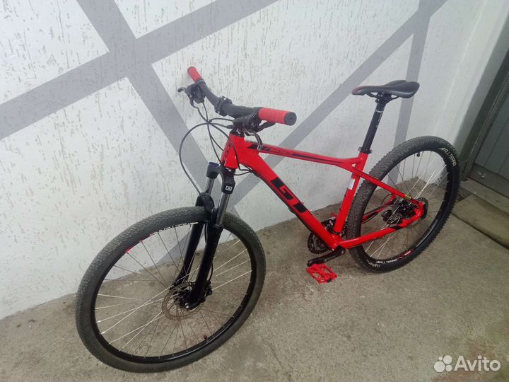 Велосипед GT Avalanche sport 27.5 M