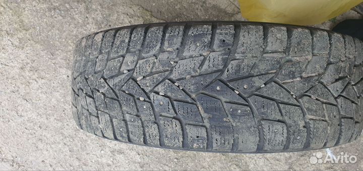 Dunlop SP Winter Ice02 215/55 R17