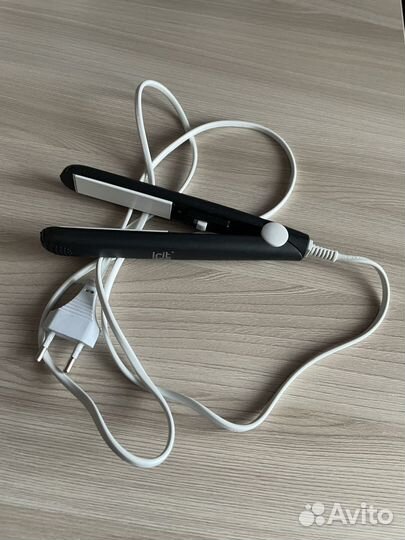 Выпрямитель для волос