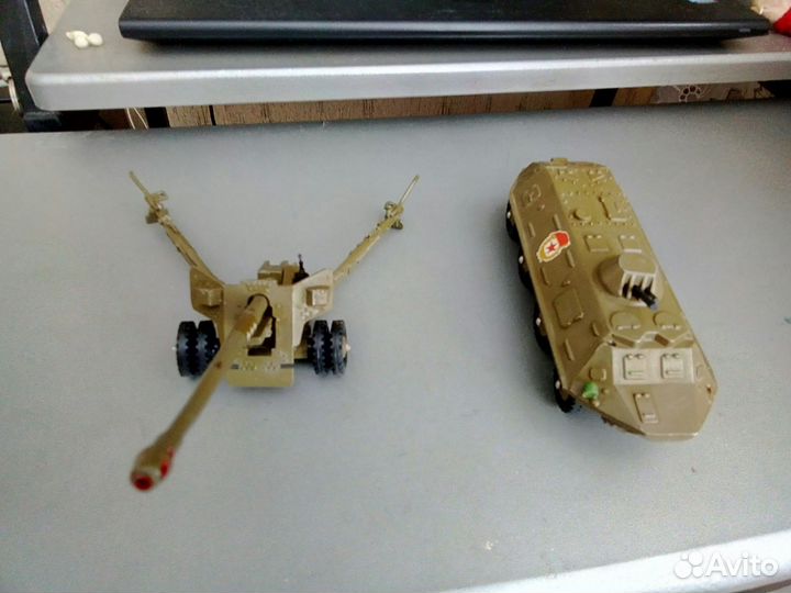 Модель бтр-60 пб, Противотанковая пушка 100мм