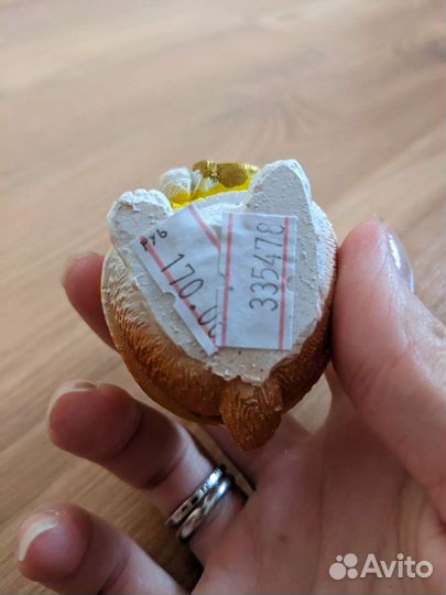 Заяц с евро фигурка