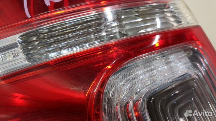 Фонарь (задний) левый Ford Explorer, 2012