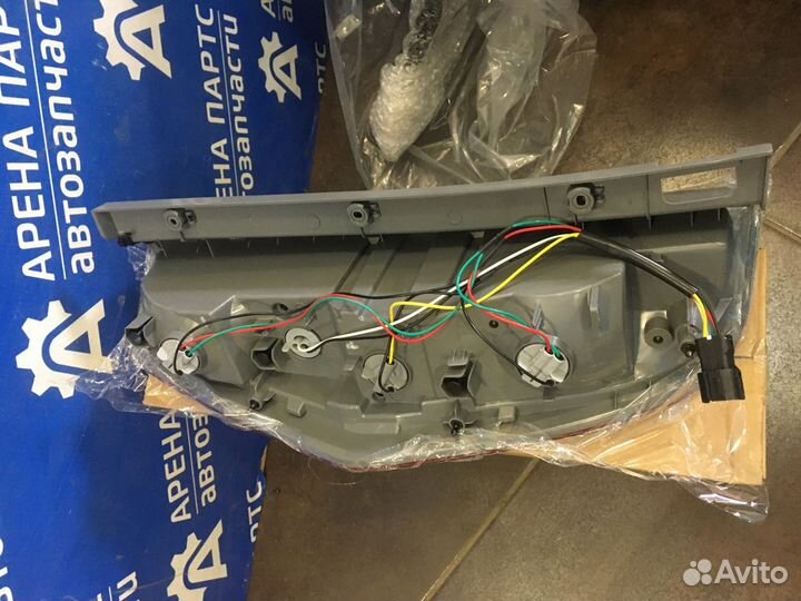 Фонарь правый Hyundai Starex H1