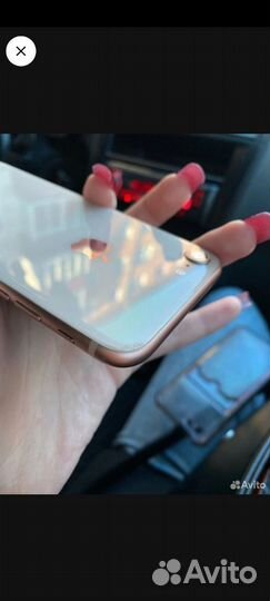 iPhone 8, 64 ГБ
