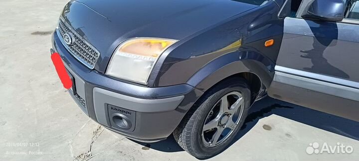 Ford Fusion 1.6 AT, 2007, 130 000 км