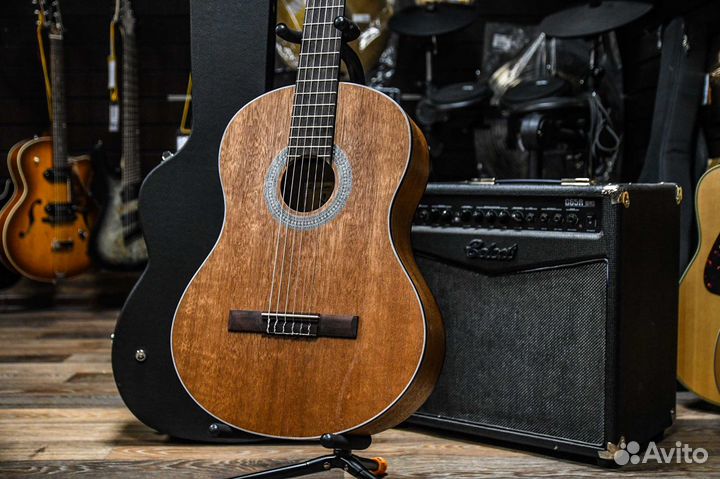 Классическая гитара 4/4 (комплект)