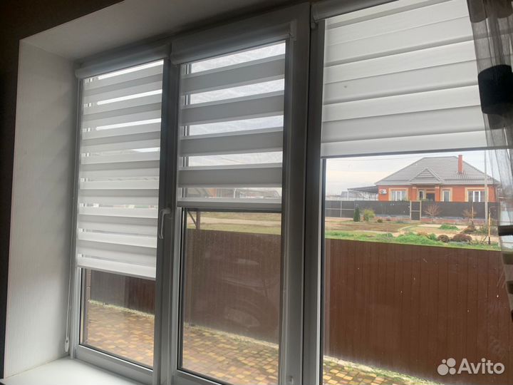 Рулонные шторы зебра