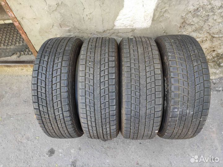 Dunlop Winter Maxx SJ8 225/55 R19