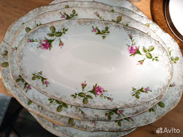 Столовый сервиз 