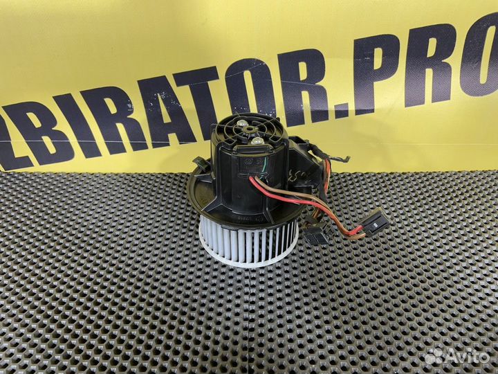 Моторчик отопителя