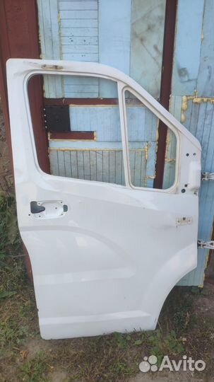 Дверь на газон next правая