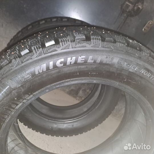 Michelin X-Ice North 4 215/60 R17 100