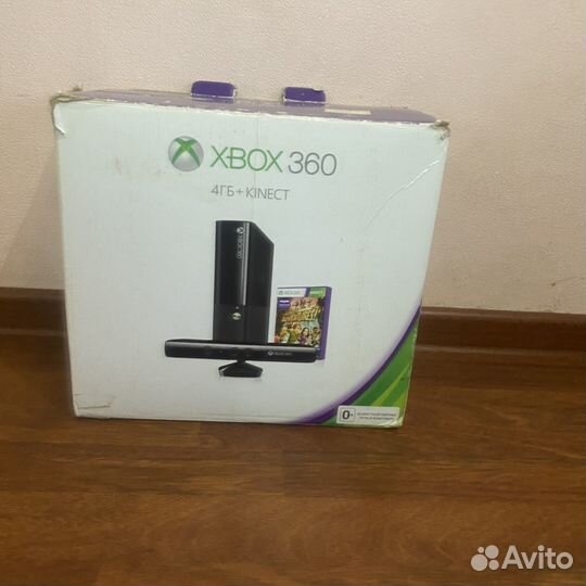 Xbox 360E с кинектом