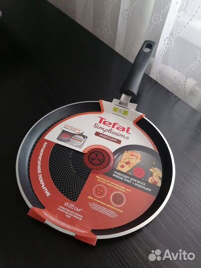 Сковорода для блинов Tefal Simplissima 25 см Новая