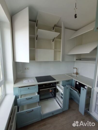 Новый кухонный гарнитур/ светлая красивая кухня