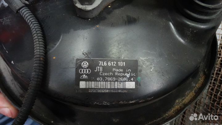 Усилитель тормозов вакуумный VW