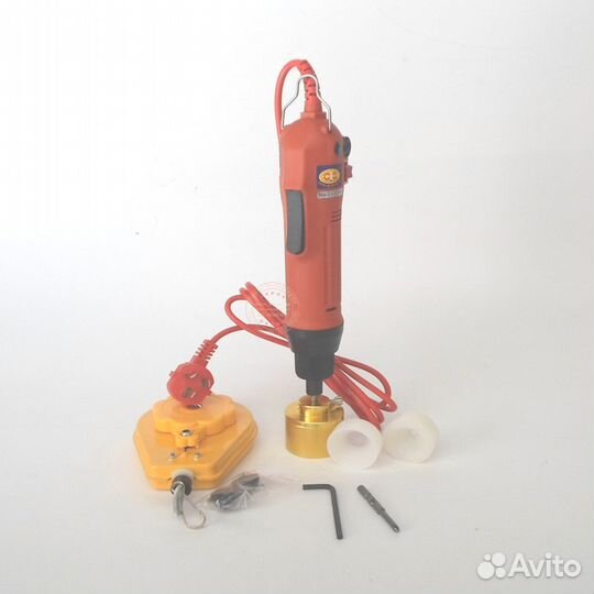 Укупорщик / Укупорочная машина / Ручной укупорщик