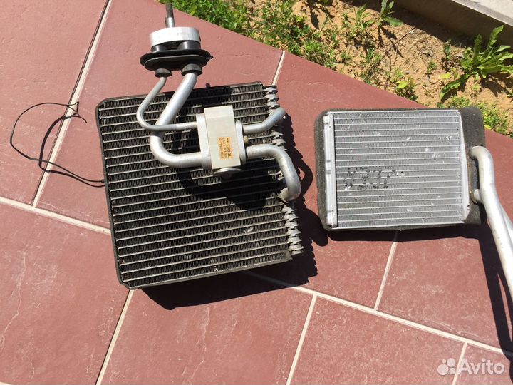Радиатор кондиционера печки внутренний на Терракан