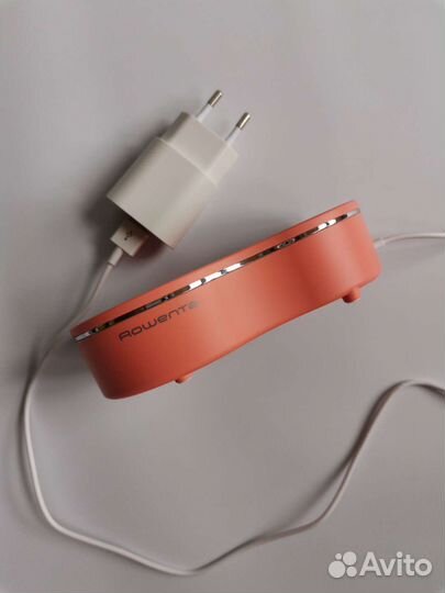 Ультразвуковая щетка для массажа и чистки лица