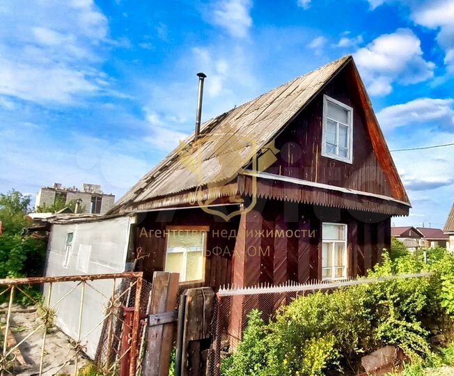 Дом 24 м² на участке 5 сот.