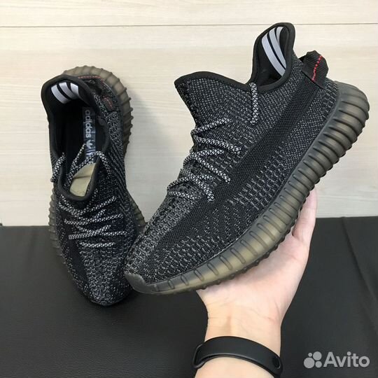 Кроссовки Adidas Yeezy boost 350 летние черные