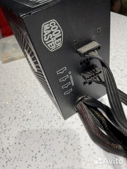 Блок питания Cooler master G750M