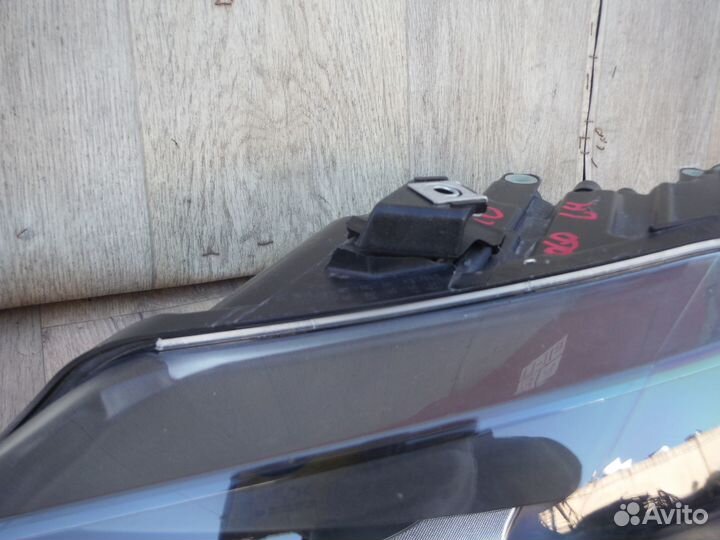 Фара левая №40 Volkswagen Polo Sedan 2018