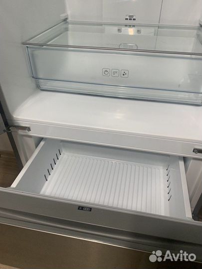Холодильник б/у Leran side by side