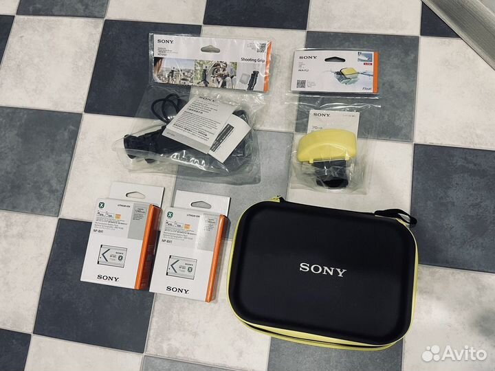 Аксессуары для экшен камеры Sony