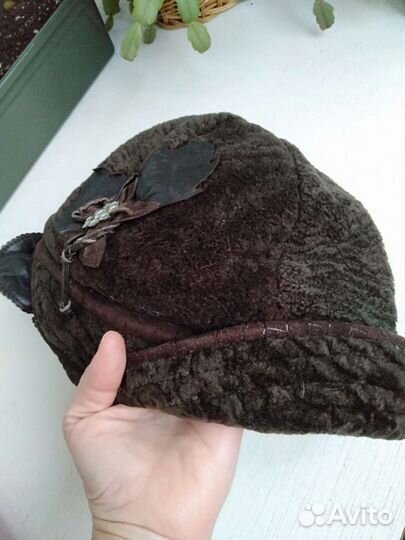 Шапка из стриженного каракуля