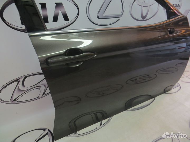 Дверь передняя правая Toyota Camry XV70