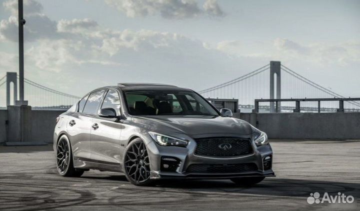 Кованые диски в стиле Vossen для Infiniti Q50 R21