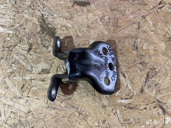 Петля двери задняя левая Ssangyong Action 2.0