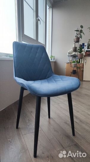 Стулья кухонные 4 штуки